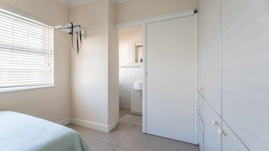 5 Bedroom Property for Sale in Plattekloof 2 Western Cape